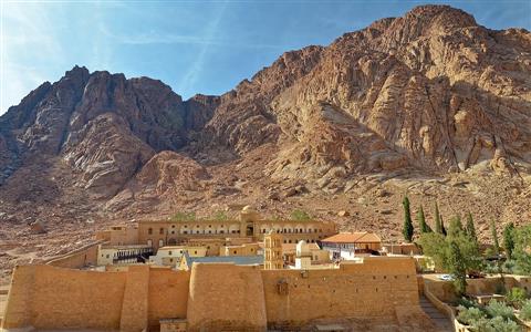 Tour espiritual al monasterio de Santa Catalina y almuerzo en Dahab